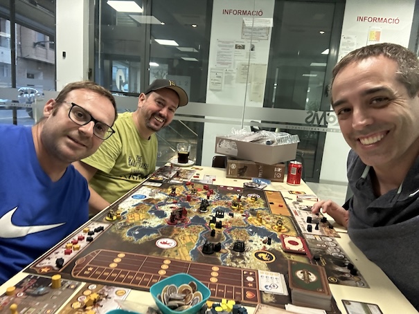 2023-10-05 19.30.12.jpg